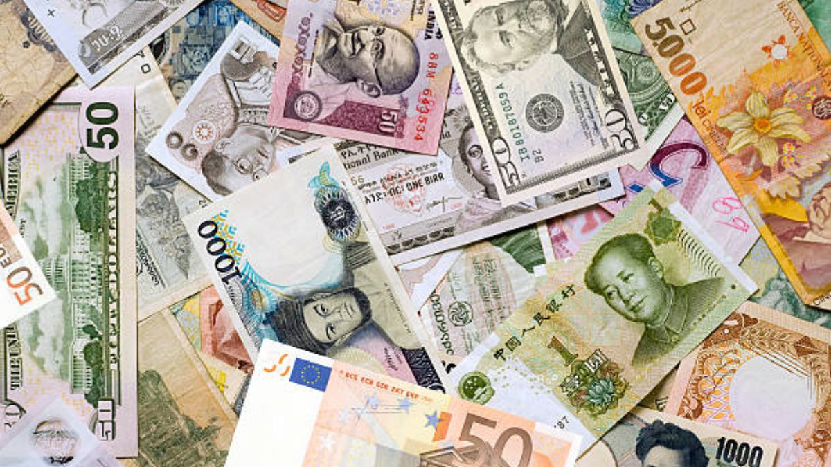 indias-forex-reserve-soars-to-600-billion-in-july-rbi